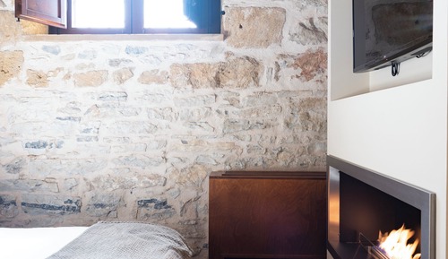 Deluxe Suite, Garden View