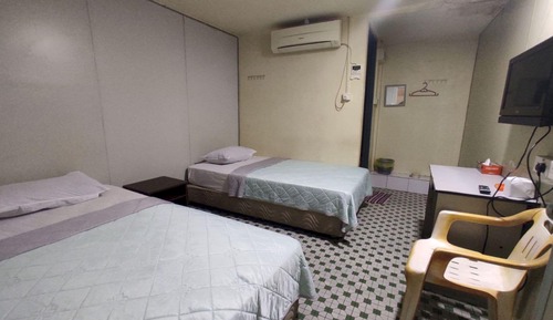 Standard Twin Room