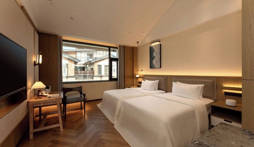Deluxe Room, Garden View