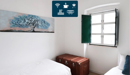 Basic Twin Room