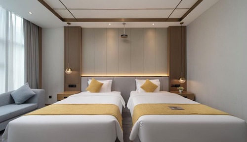 Signature Twin Room