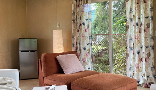 Jade Glamping Cabin