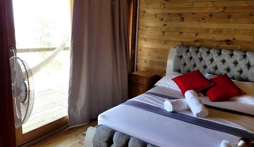 Premium Cabin, Beach View