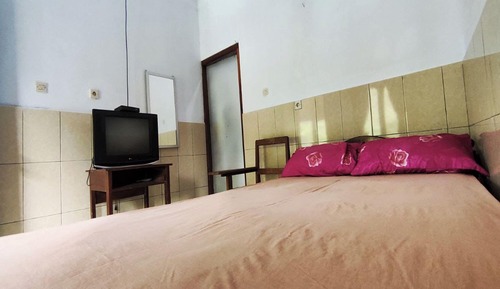 Economy Double Room