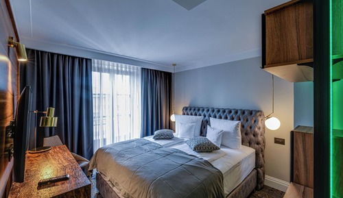 Standard Double Room, City View