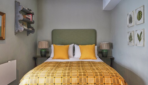 Classic Double Room