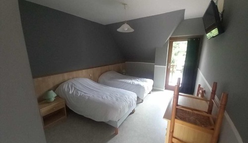 Twin Room, Balcony