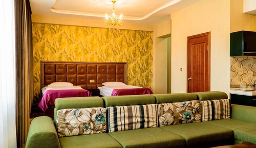 Deluxe Twin Room, City View