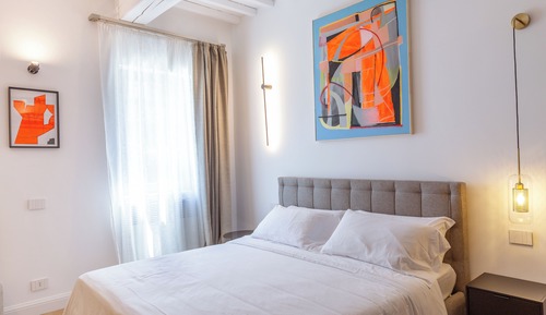 Suite, 1 King Bed with Sofa bed, Non Smoking, Garden View