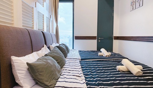Deluxe Condo, 2 Bedrooms, City View