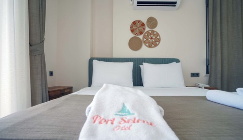 Standard Double Room, Balcony, Garden View