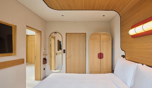 Suite, 1 Bedroom, Pool View