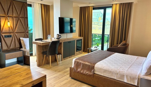 Junior Room, Sea View, Sea Facing