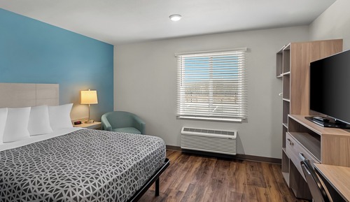 Suite, 1 Queen Bed, Non Smoking