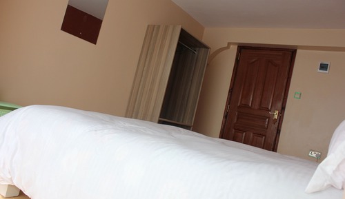 Superior Double Room Single Use, Mountain View