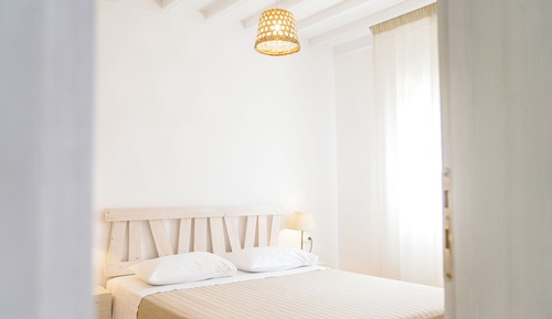 Suite, Patio, Partial Sea View