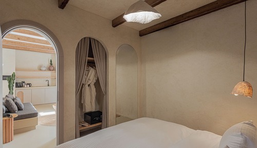 Junior Suite, 1 Bedroom, Balcony, Pool View