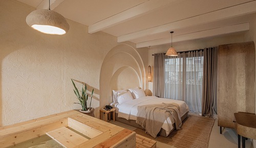 Junior Suite, Hot Tub