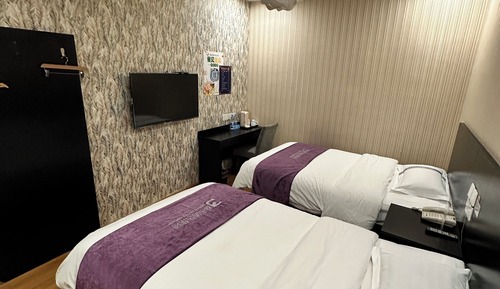 Economy Twin Room