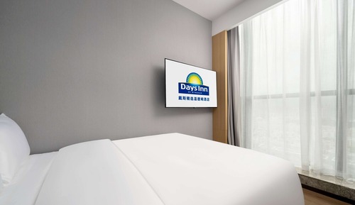 Superior Room, 1 Queen Bed with Sofa bed, Non Smoking