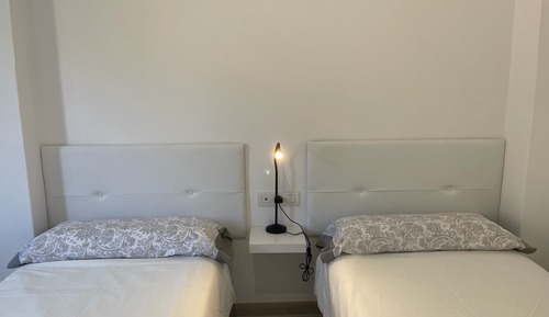 Deluxe Apartment, Hill View