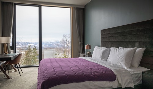 Luxury House, 2 Bedrooms, Private Bathroom, Garden View
