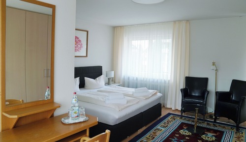 Classic Double Room, Courtyard View