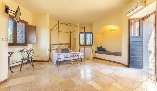 Standard Studio (Pagliara Il Morige 7 In The)