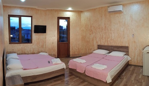 Basic Quadruple Room