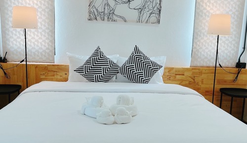 Family Suite, Pool View