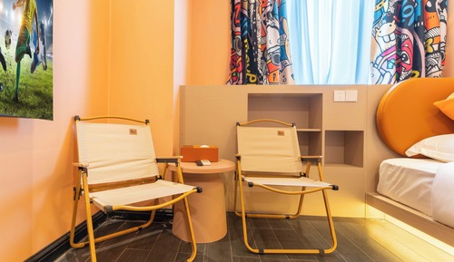 Classic Double Room, 1 Queen Bed, Refrigerator, City View