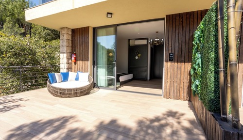 Double or Twin Room, Patio, Mountain View