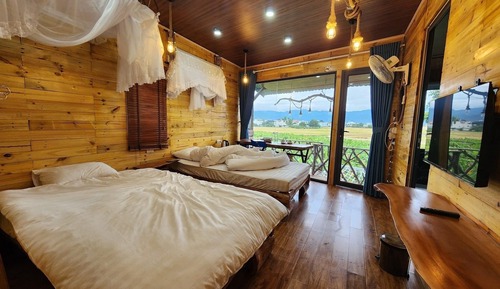 Deluxe Double or Twin Room, Multiple Beds, Valley View