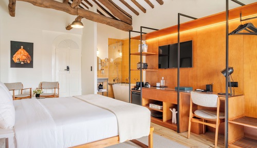 Superior Room, Balcony, Garden View