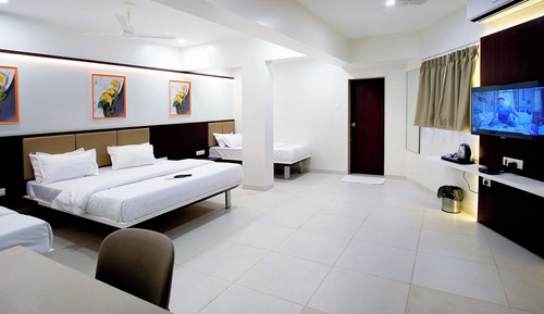 Deluxe Quadruple Room