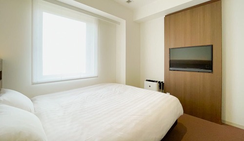 Standard Double Room, 1 Queen Bed, Smoking, Bathtub