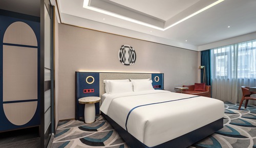 Superior Single Room