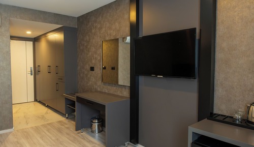 Standard Twin Room, City View