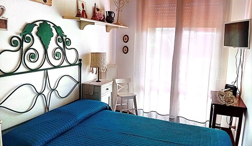 Classic Quadruple Room, Garden View