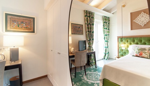 Premium Double Room, Partial Sea View
