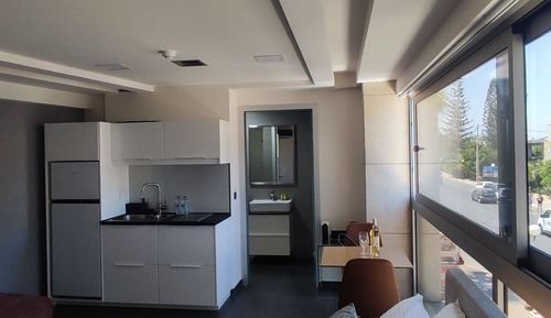 Junior Apartment, City View