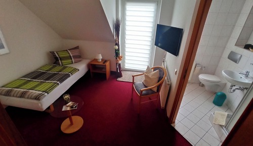 Basic Single Room
