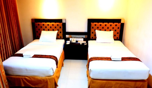 Deluxe Twin Room