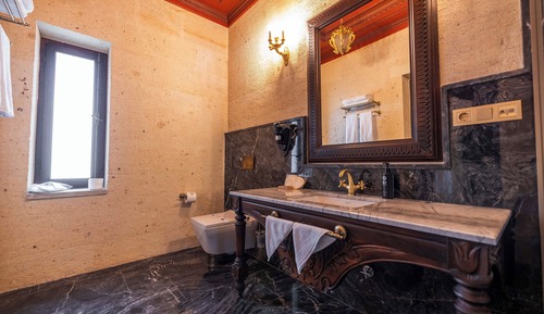 Deluxe Suite, 1 Double Bed (Cave)