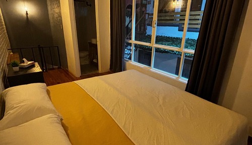 Comfort Room, 1 King Bed