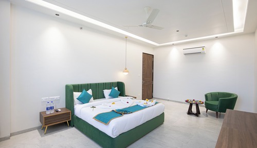 Presidential Suite, Garden View