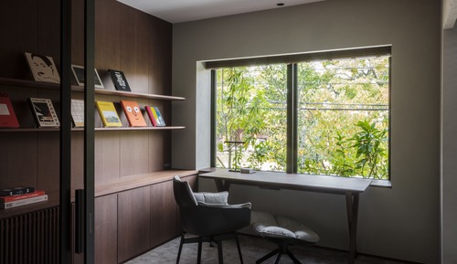 Exclusive Room +DESK
