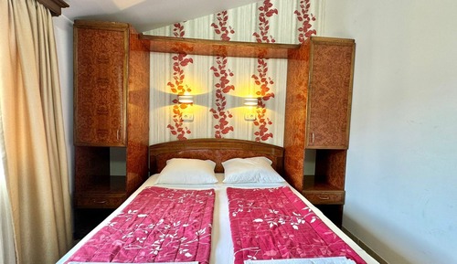 Classic Double Room