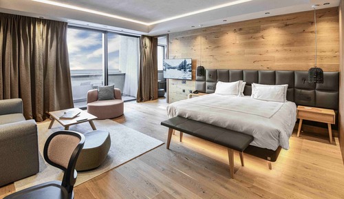Swiss Select Room