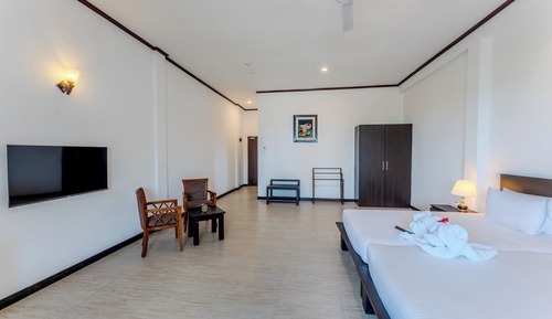 Superior Triple Room